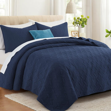 Quilt Bedding Set with Pillow Shams, Navy