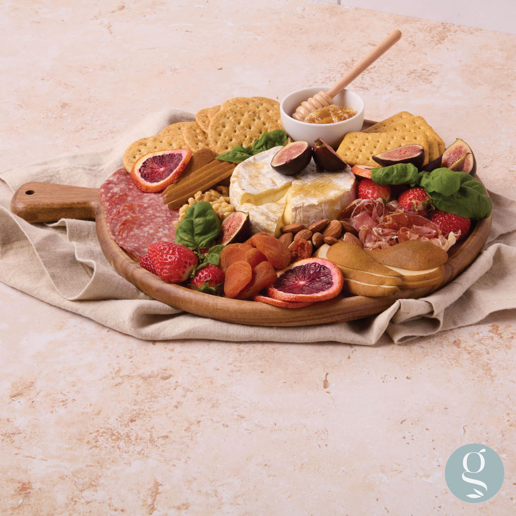 Acacia Wood Charcuterie Board with Handle, Round 16"x13"