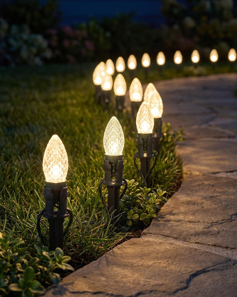 100-Pack 5.5 Inch Christmas Light Yard Stakes for C7 C9 Christmas Lights