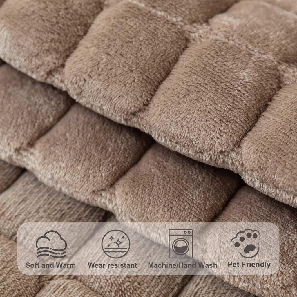 Velvet Washable Couch Cover, Nonslip Sofa Cover for Dogs.