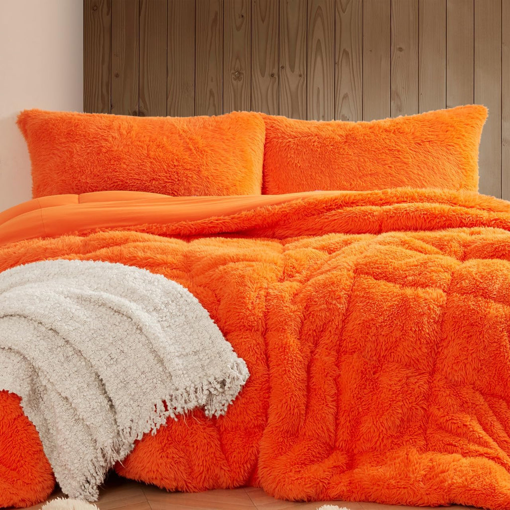 Alaskan Winters Coma Inducer King Oversized Comforter, Orange Tiger | Experience Coma Worthy Sleep with Fluffy Shaggy