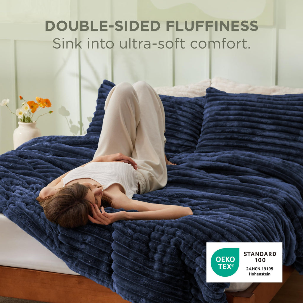 Fluffy Comforter Set, Cozy Fleece Navy Bedding