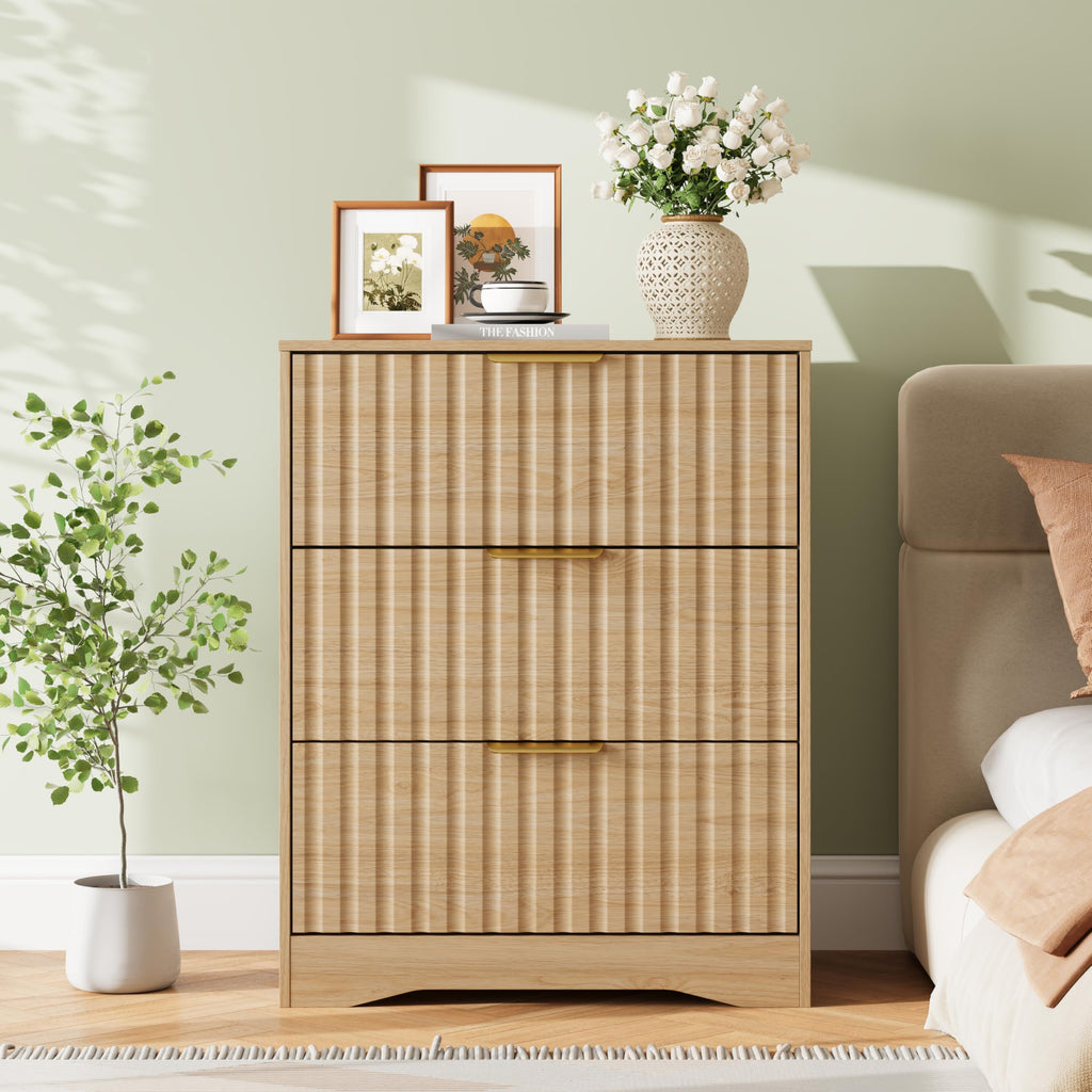 Fluted 3 Drawer Dresser, 30" Tall Modern Dressers, Natural Oak
