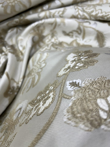 Luxurious Premium Vintage Floral Design Fabric for Upholstery, Window Treatments and Craft - 54 inches Width - Fabric