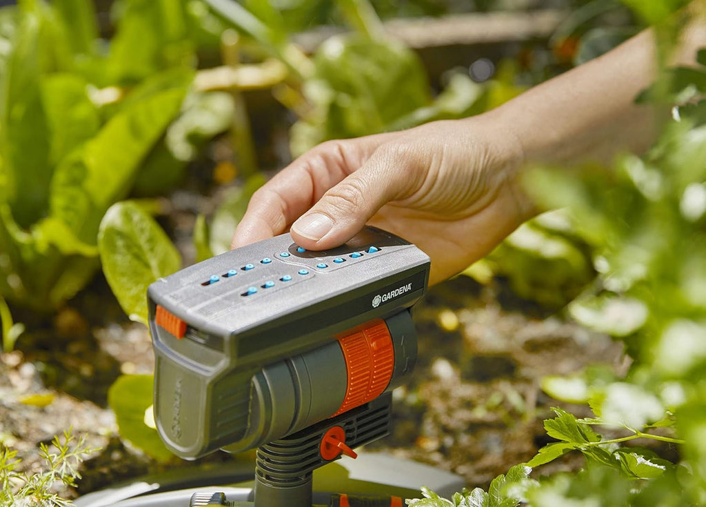 AquaZoom Compact Rectangular oscillating Sprinkler: Sprinkler for Watering Areas of 9-216 m2, Range 3-18 m, Spread