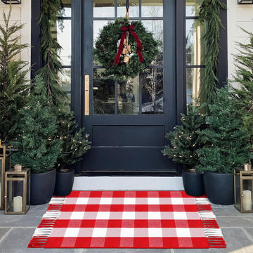 Red White Plaid Christmas Outdoor Rug with Tassels 28" x 43"