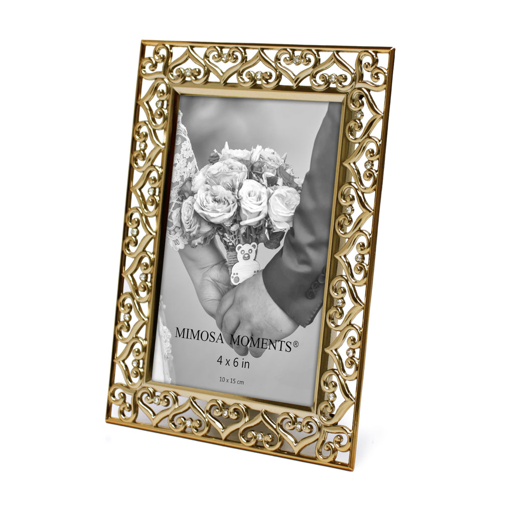 4x6 Brass tone Heart Border Metal Picture Frame