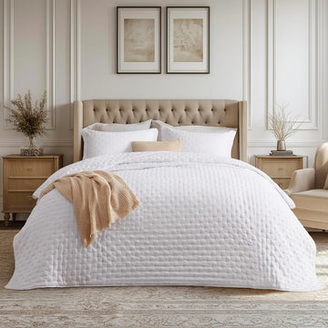 Quilts - Lightweight Comforter for Summer, Bright White Bedspread Quilt with Clover Pattern, Soft