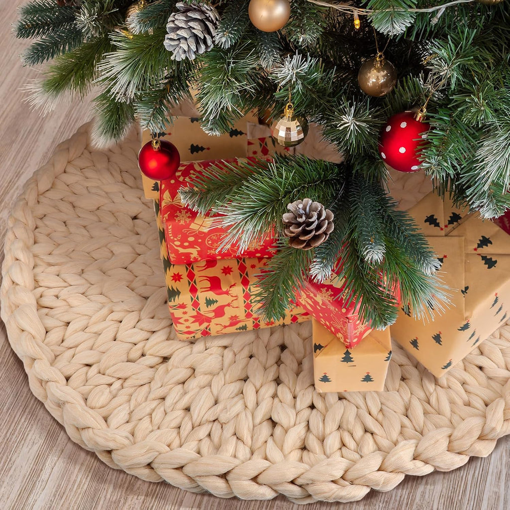 Chunky Knitted Christmas Tree Skirt, Beige, 36 Inch