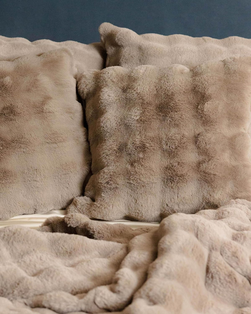 Earth Bubble Cuddle Blanket, Faux Fur Ultra-Soft Luxury Throw Blanket | Comfortably Weighted Design for Lounging or