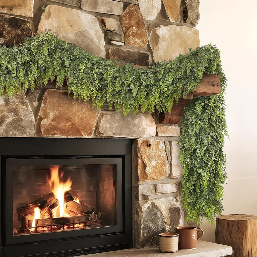 Lifelike Touch Artificial Cedar Garland for Christmas Decor(16 FT,1 PCS)