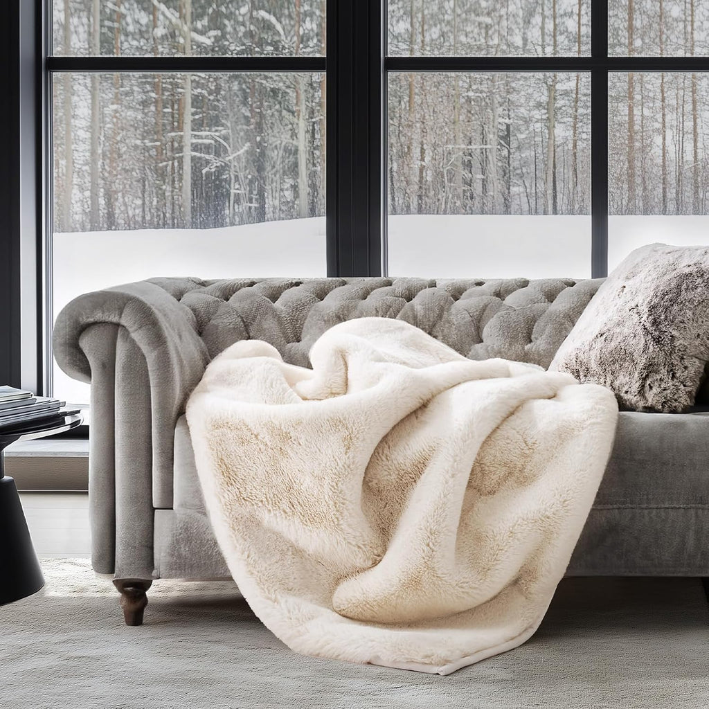 Faux Chinchilla Fur Throw Blanket, 60"x80", Arctic White | Luxury, Super Soft, 1220GSM, Fluffy Cozy Mink, Reversible