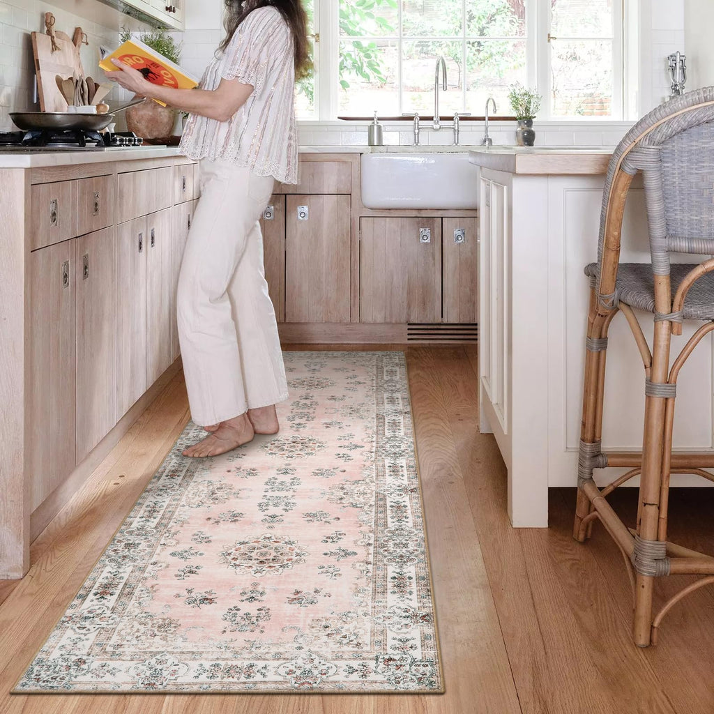 Pink Runner Rugs, Europe Vintage Floral Print Washable Runner Bathroom Entryway, Faux Wool Non-Slip Stain
