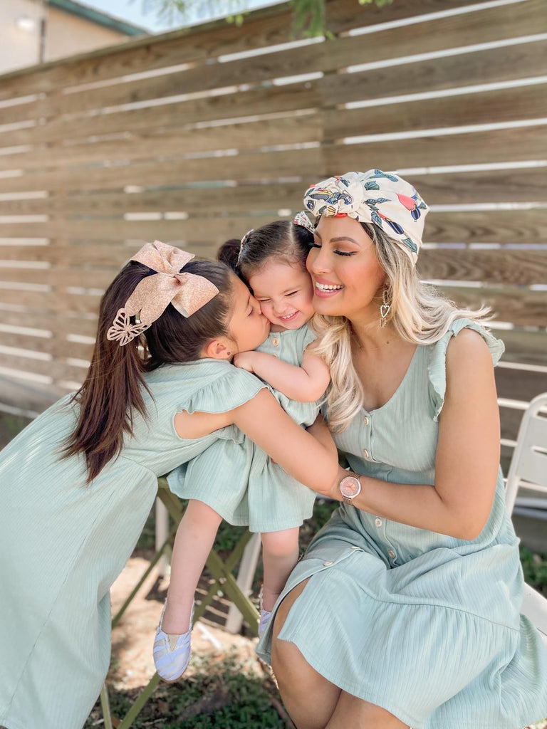 Matching Family Dresses Cotton Ruffle Decor Mommy and Me Matching Dress Mint Green