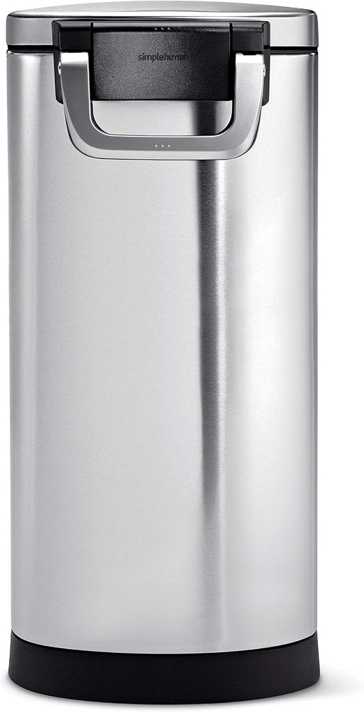Large Pet Food Storage Container, Holds 30-35 lb / 14-16 kg of Dry Dog Food, Cat Food, or Bird Seed, Airtight