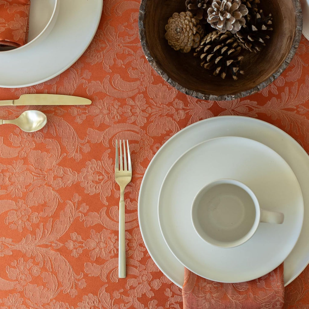 Saleh Luxury Easy Care Damask Fabric Table Cloth, Décor for Everyday, Formal Dining, Entertaining, P