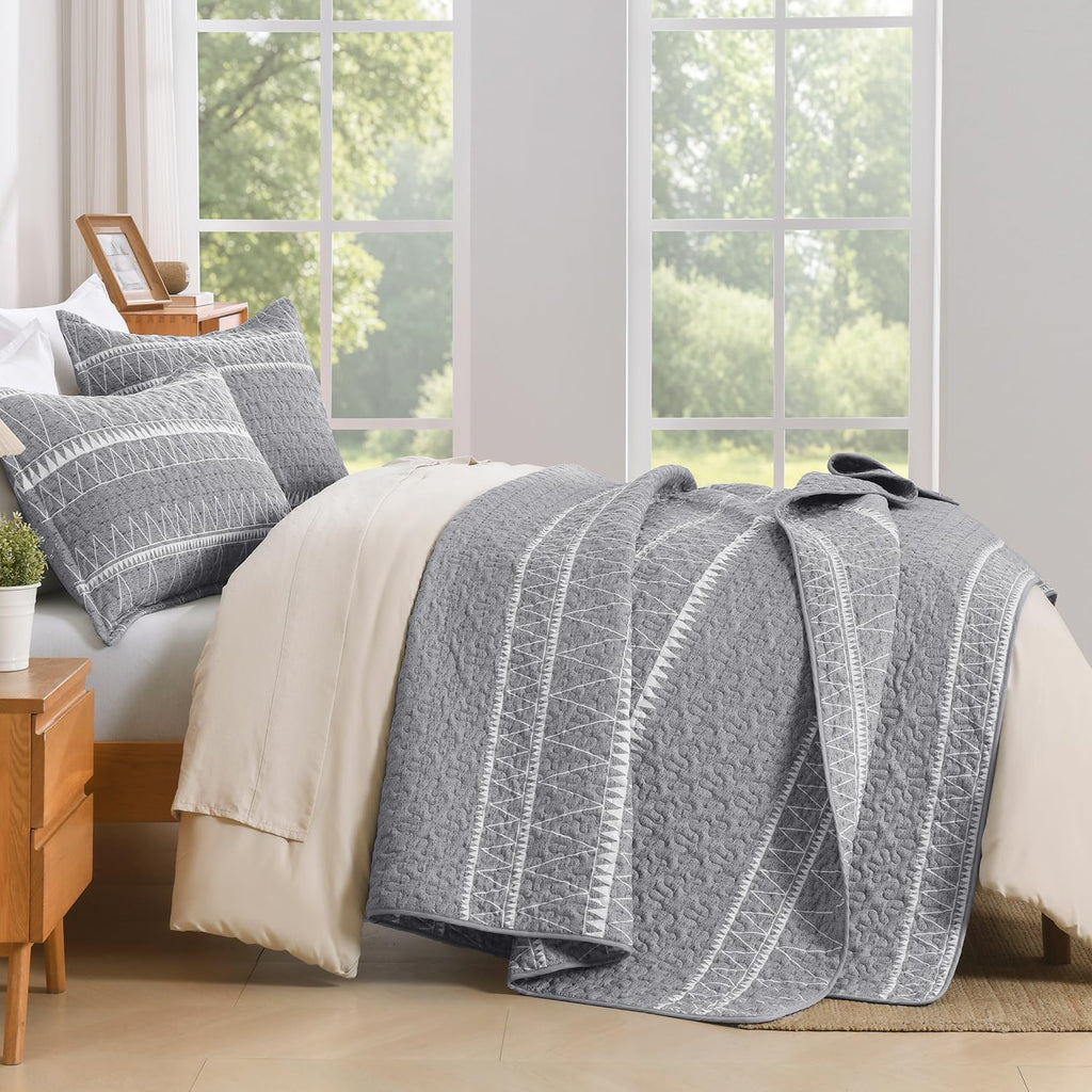 King Quilt Set Grey, 3 Pieces Boho Striped Bedspread - Set of 3