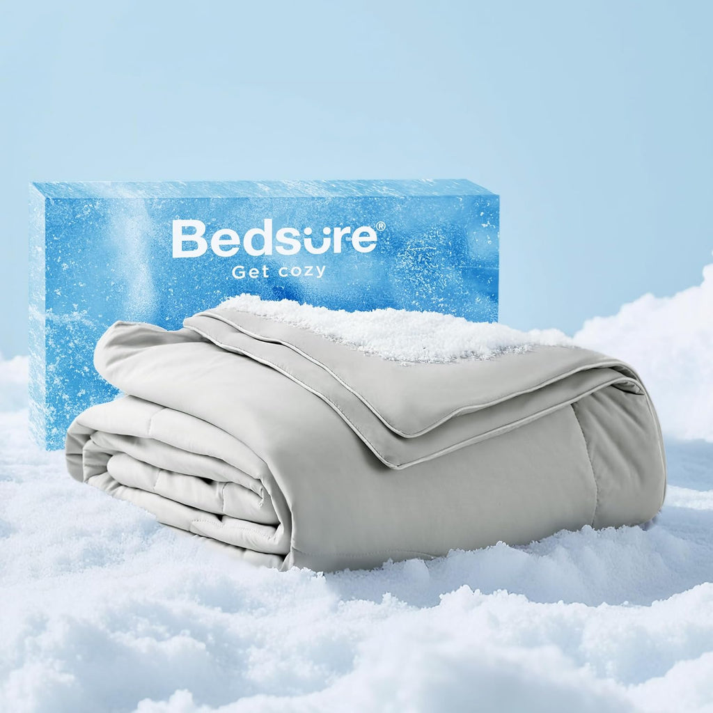 Cooling Blankets for Hot Sleepers, King, Blue, 104"x90" | Cooling Comforter, Cold, Ice, Cool, Breathable