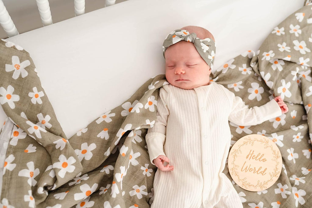 Daisy Garden Spring Floral Muslin Swaddle Set for Baby Girl|100% Organic Cotton Blanket with Matching Bow|Boho Indie