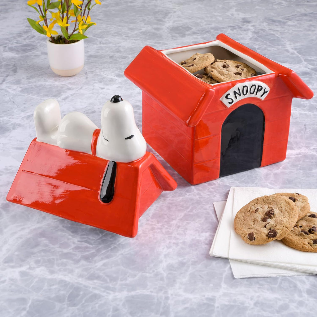 Classic Snoopy Doghouse Cookie Jar, 11.2-Inch Ceramic Jar With Lid, Vintage Cartoon Collectible Kitchen Storage