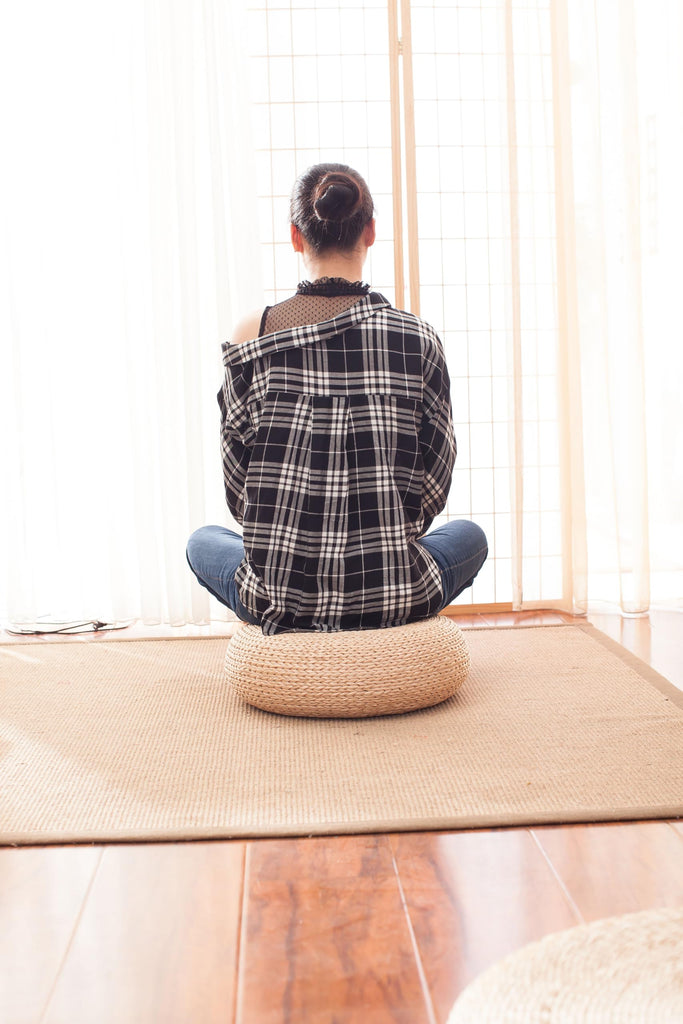Straw Flat Seat Cushion, Handmade Floor Pouf Mat, Ottoman Footstool for Meditation, Zen, Yoga Practice or Buddha