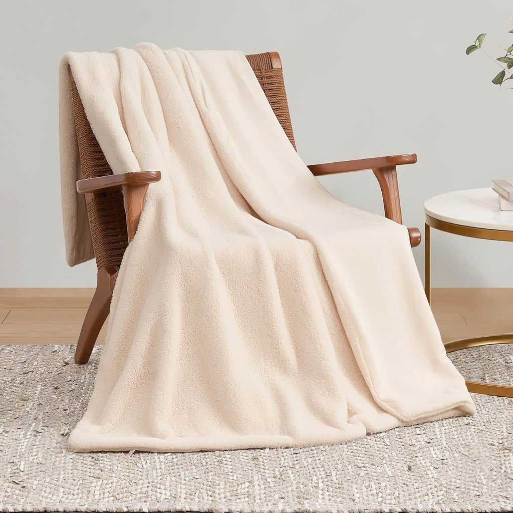 Solid Faux Fur 50"X70" Throw Blanket, Sea Salt Plush Faux Fur Blanket for Sofa or Bed