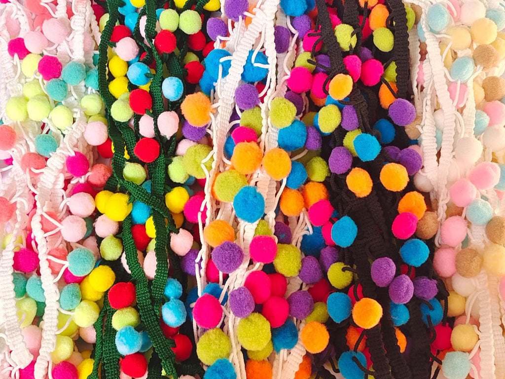 Pom Pom Trim 6 Yards 15mm Ball Fringe Trim for Sewing Accessory Decoration DIY Crafts (Rainbow Color 4, 15mm 1904)