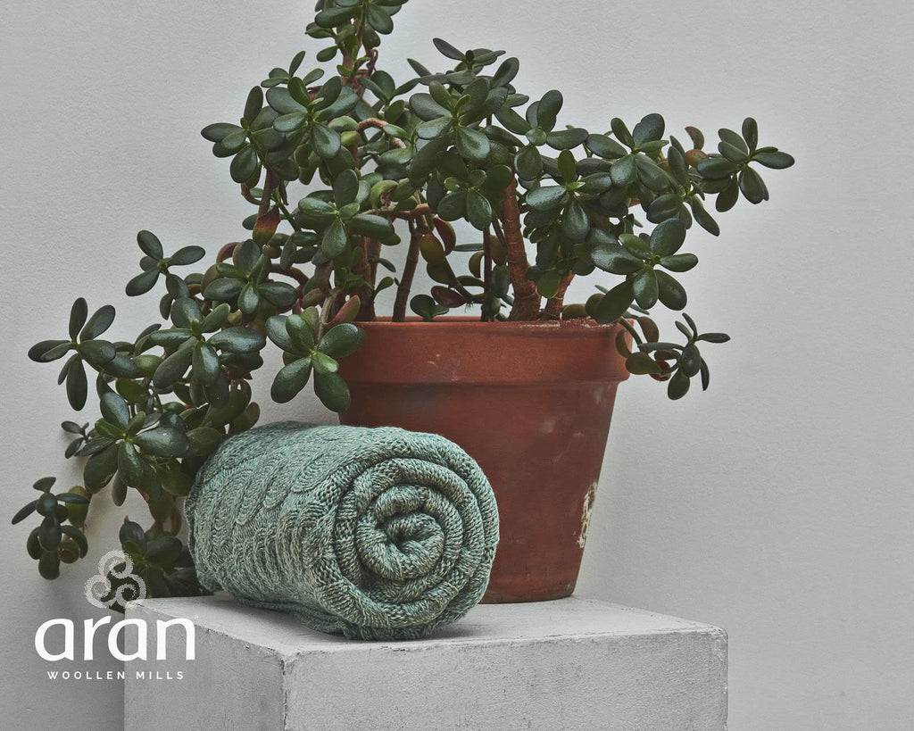 Woollen Mills Irish Cable Knit Blanket Supersoft Throw Made in Ireland 40" x 60" (Seafoam Green)