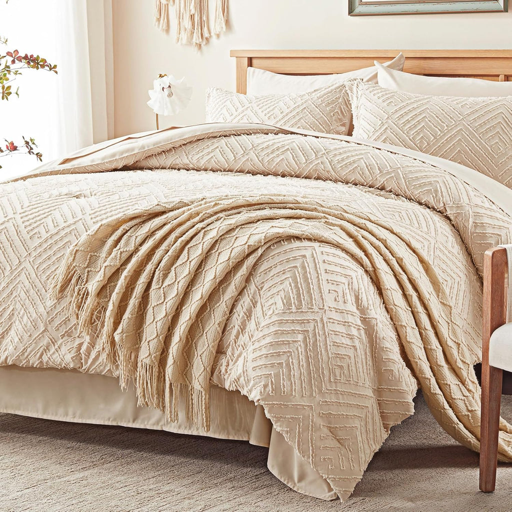 Queen Comforter Set 7 Pieces, Beige Bed in a Bag Queen, Tufted Boho Bedding Set with 1 Comforter, 2 Pillow Shams