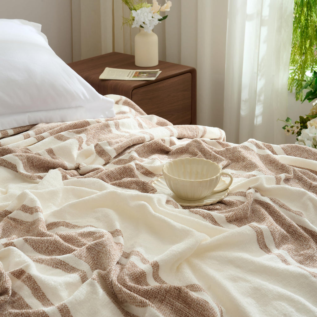 Chenille Throw Blanket with Knotted Tassels 50x60, Tan Stripe