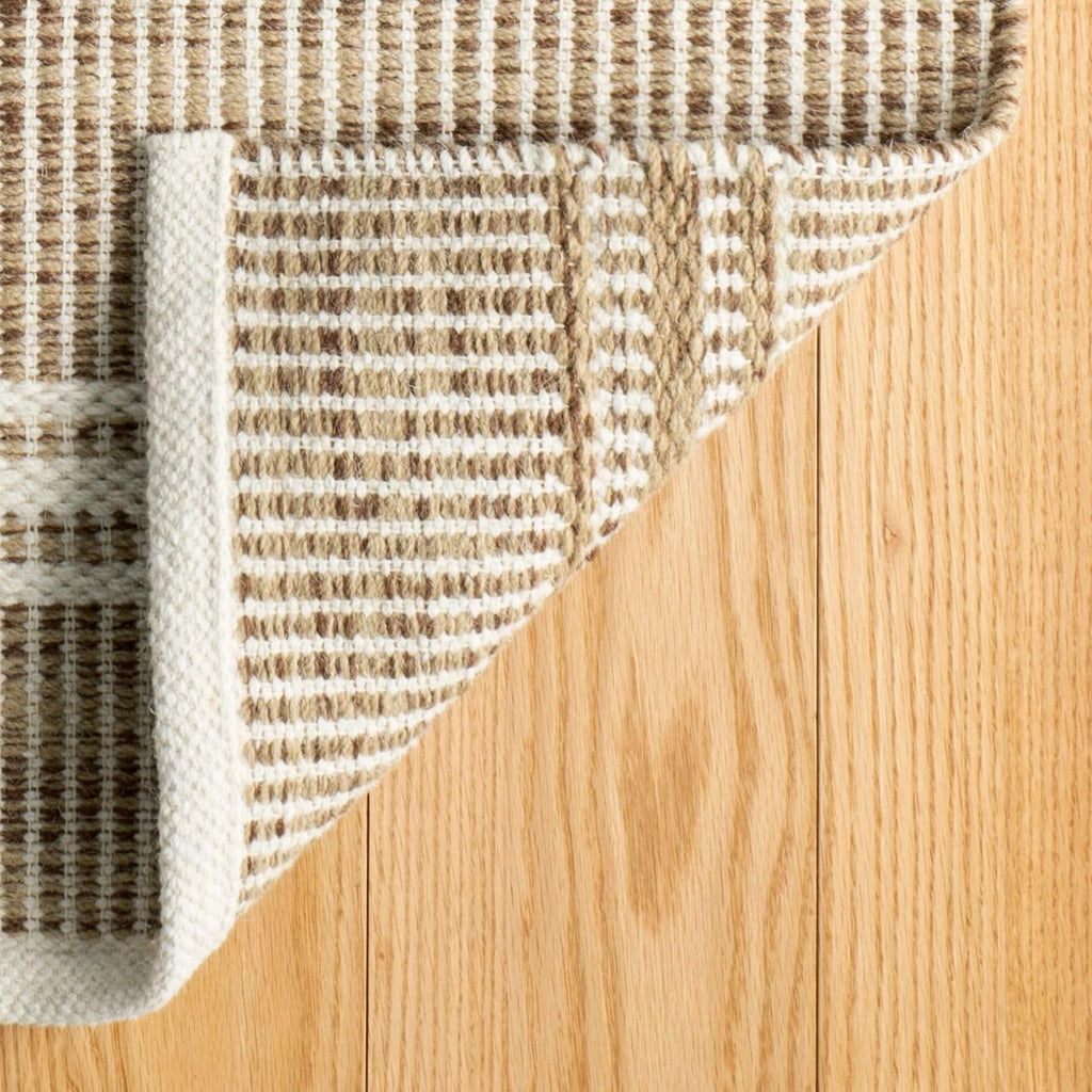 Malta Natural Striped Handwoven Wool Runner Rug, 2'6"x8'