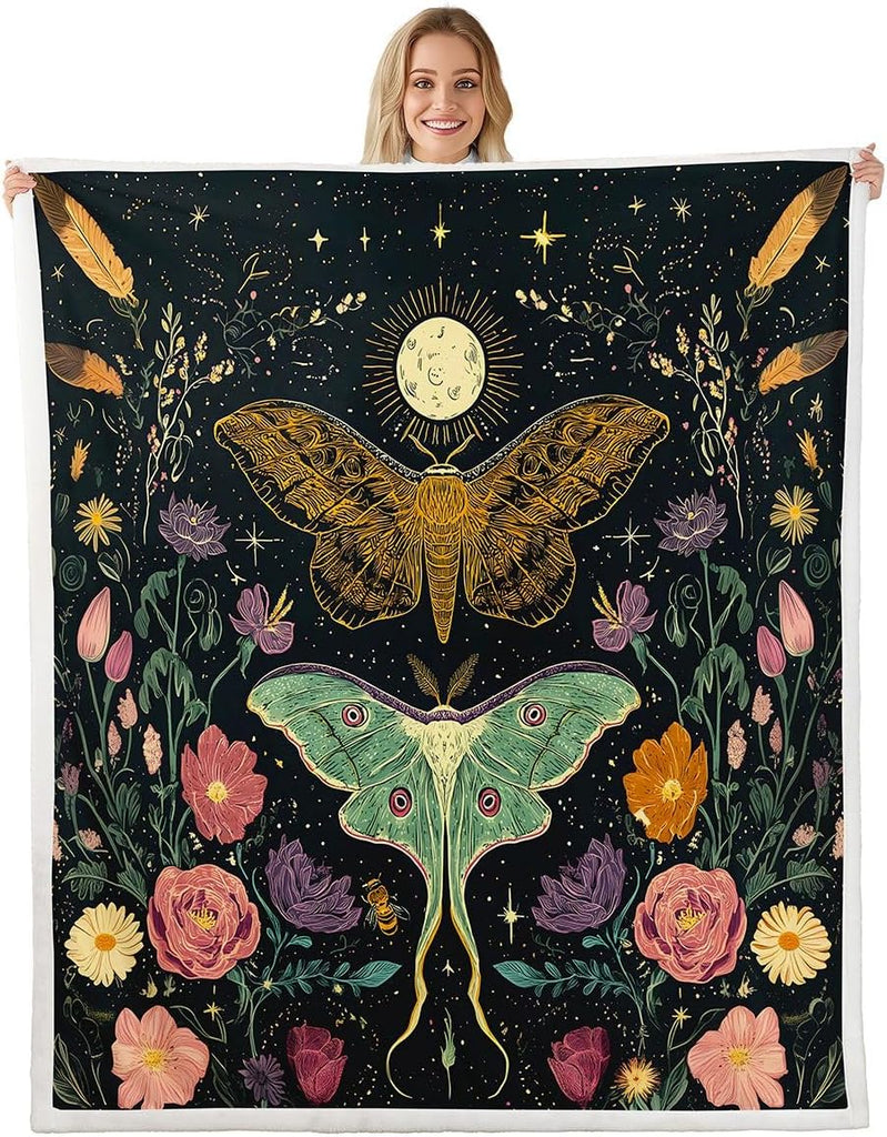 Moth Wildflower Throw Blanket Dark Witchy Boho Bed Sofa Couch Partner Botanical Neutral Living Room Decor Lightweight