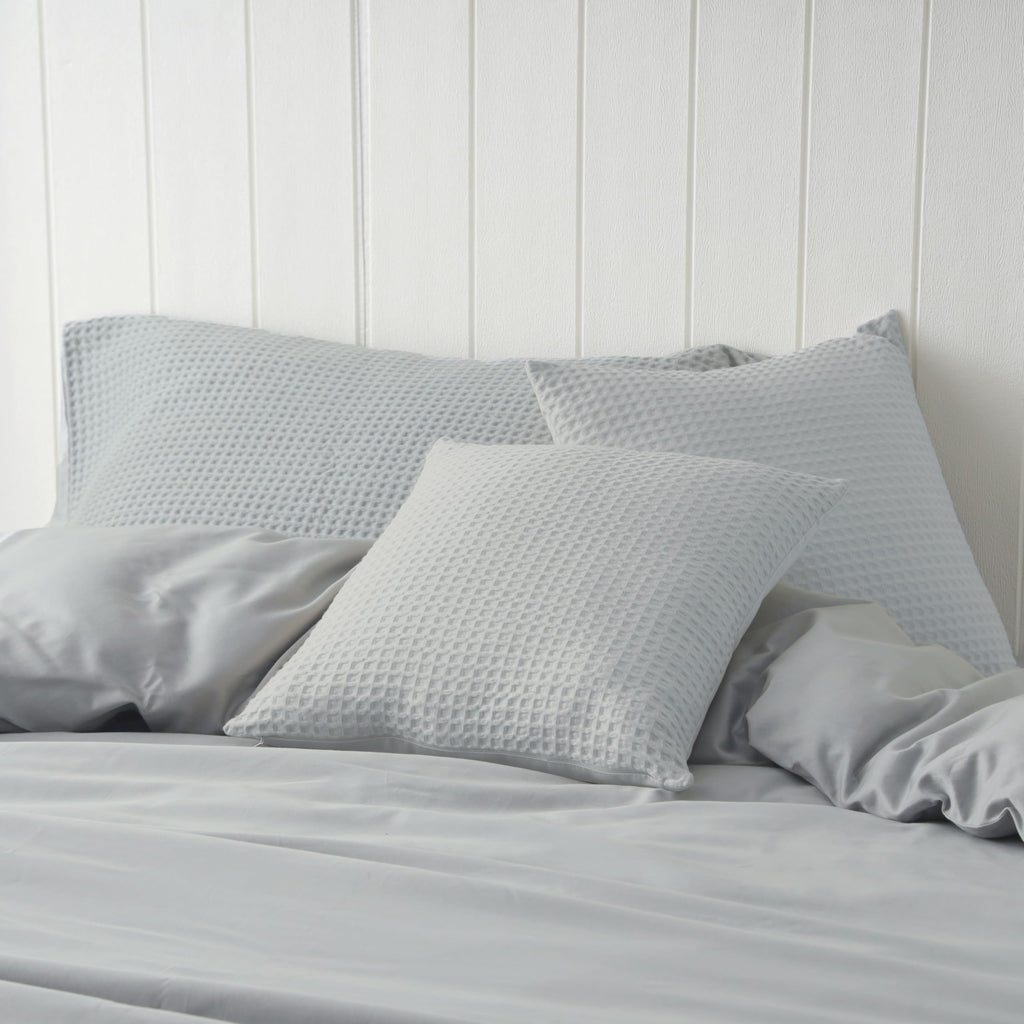 100% Egyptian Cotton 600 TC Waffle Weave Throw Pillow Covers 2 Pack