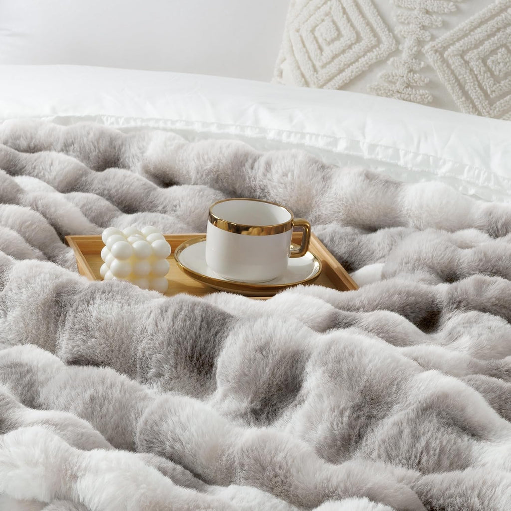 1000GSM Faux Rabbit Fur Throw Blanket, Super Heavy Warm Cozy Grey Blankets for Couch Bed Sofa, Ruched Plush Fuzzy