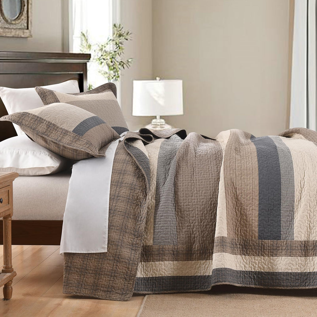 Quilt - Brown Wood Striped Quilt Set, 98"x 106"