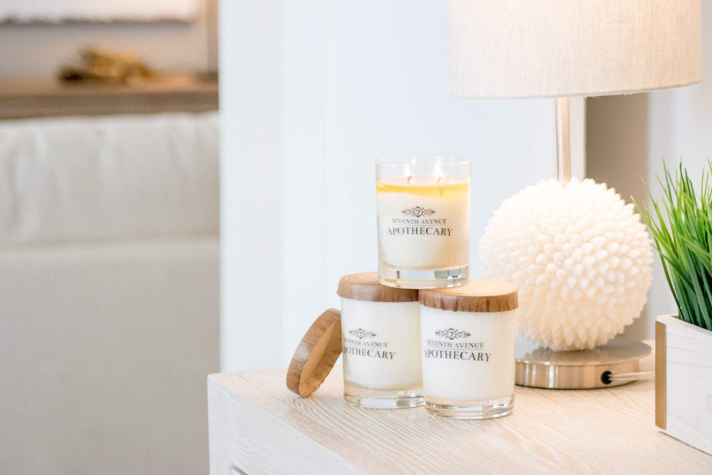 Premium Scented 100% Soy Candle - White Tea + Fig - 11 oz. net. wt. Glass Jar - Long Lasting 65+ Hour Burn Time