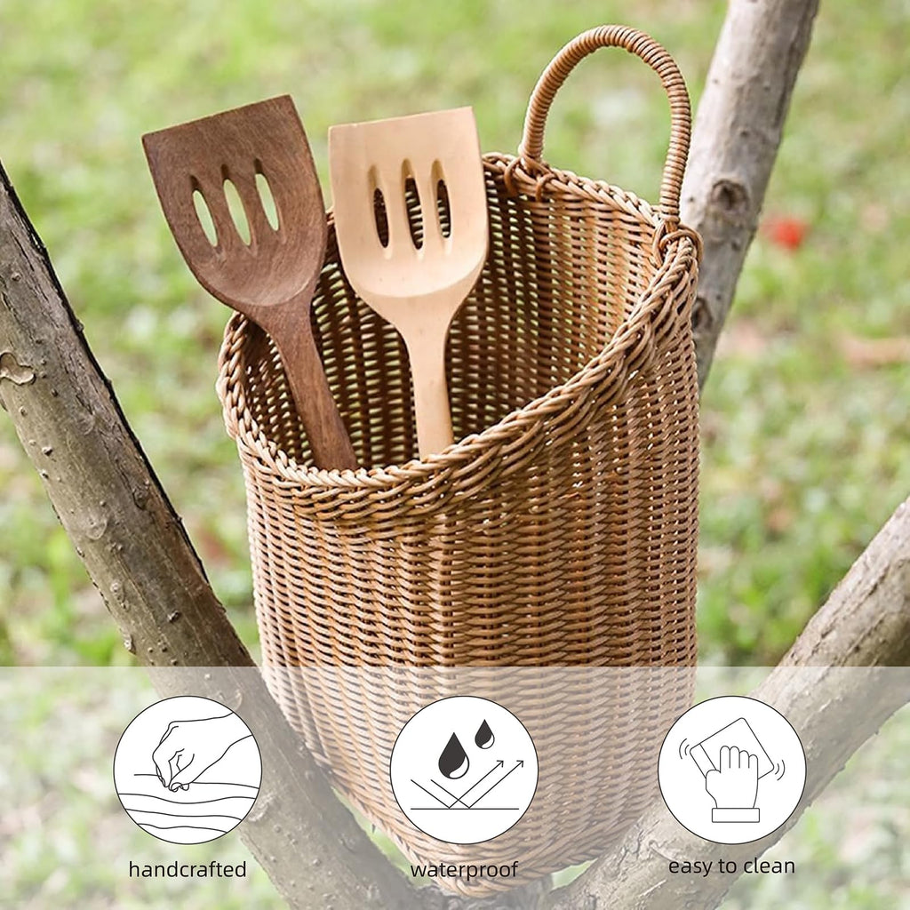 Woven Hanging Wicker Basket for Door, Rattan Hanging Wall Baskets for Garden Farmhouse Home (Brown)