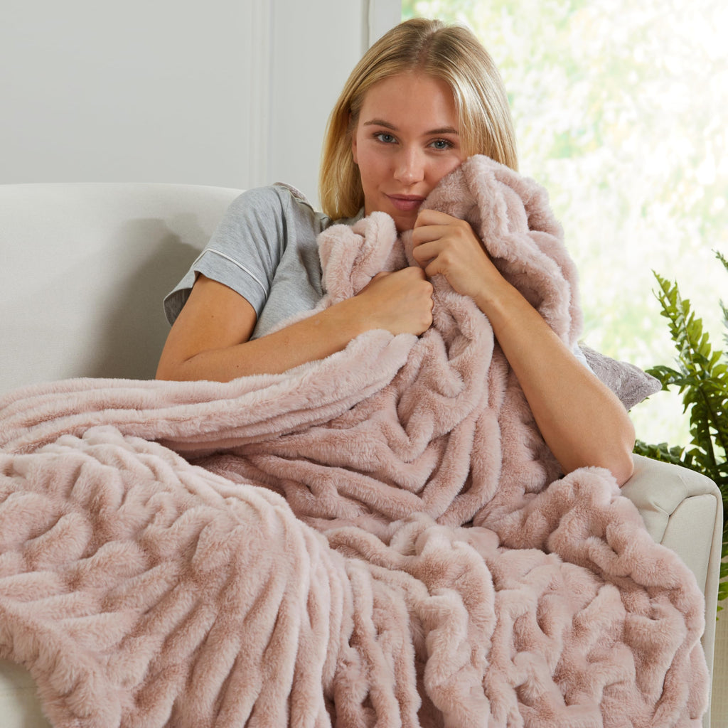 Luxury Micro Plush Throw Blanket | Thick Faux Fur | Pink