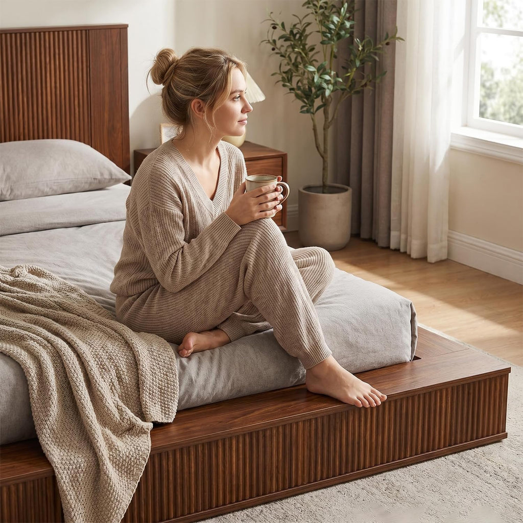 Floor Wooden Bed Frames with Walnut Headboard (Walnut)