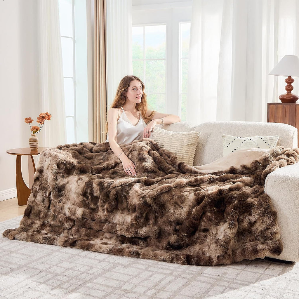 Faux Fur Throw Blanket Tie-Dye Dark Coffee - Big Bubble Rabbit Fluff Blanket for Couch, Large Fluffy Fuzzy Cozy