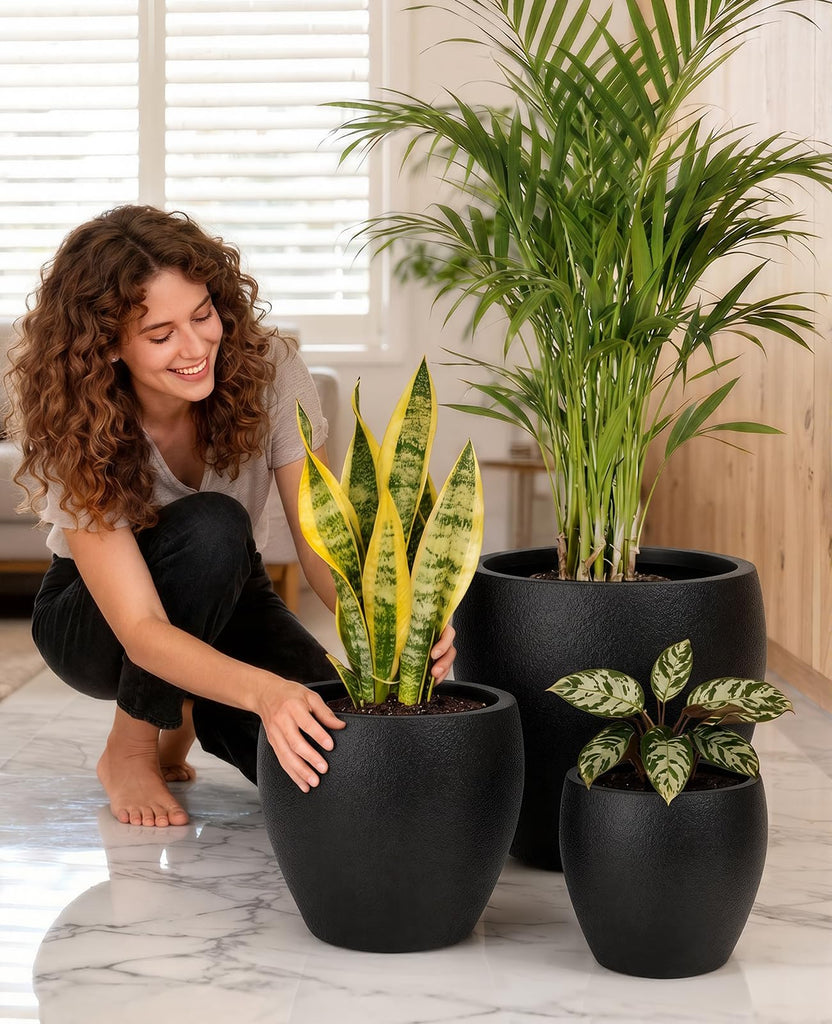 14.5/12/9.7 Inch Large Plastic Flower Pots with Drainage (3 Pcs)