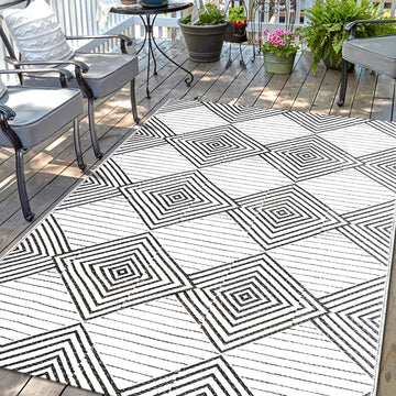 Waterproof Outdoor Rug, Foldable Reversible Plastic Straw Mat RV Deck Porch Backyard Balcony Camping Picnic