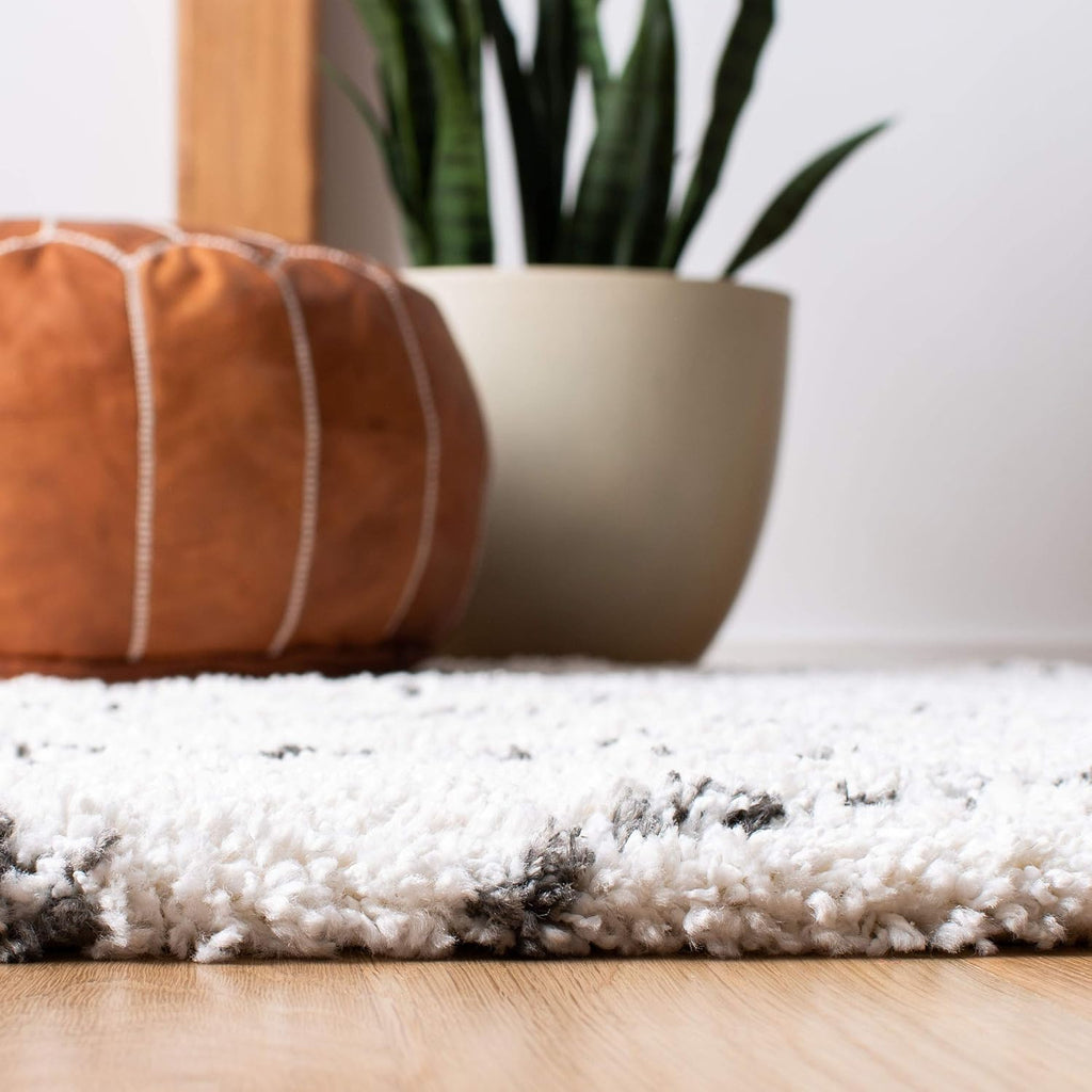 Area Rug - Moroccan Fringe Shag Collection - Large - Ivory & Grey, Boho Design, Non-Shedding & Easy Cleaning