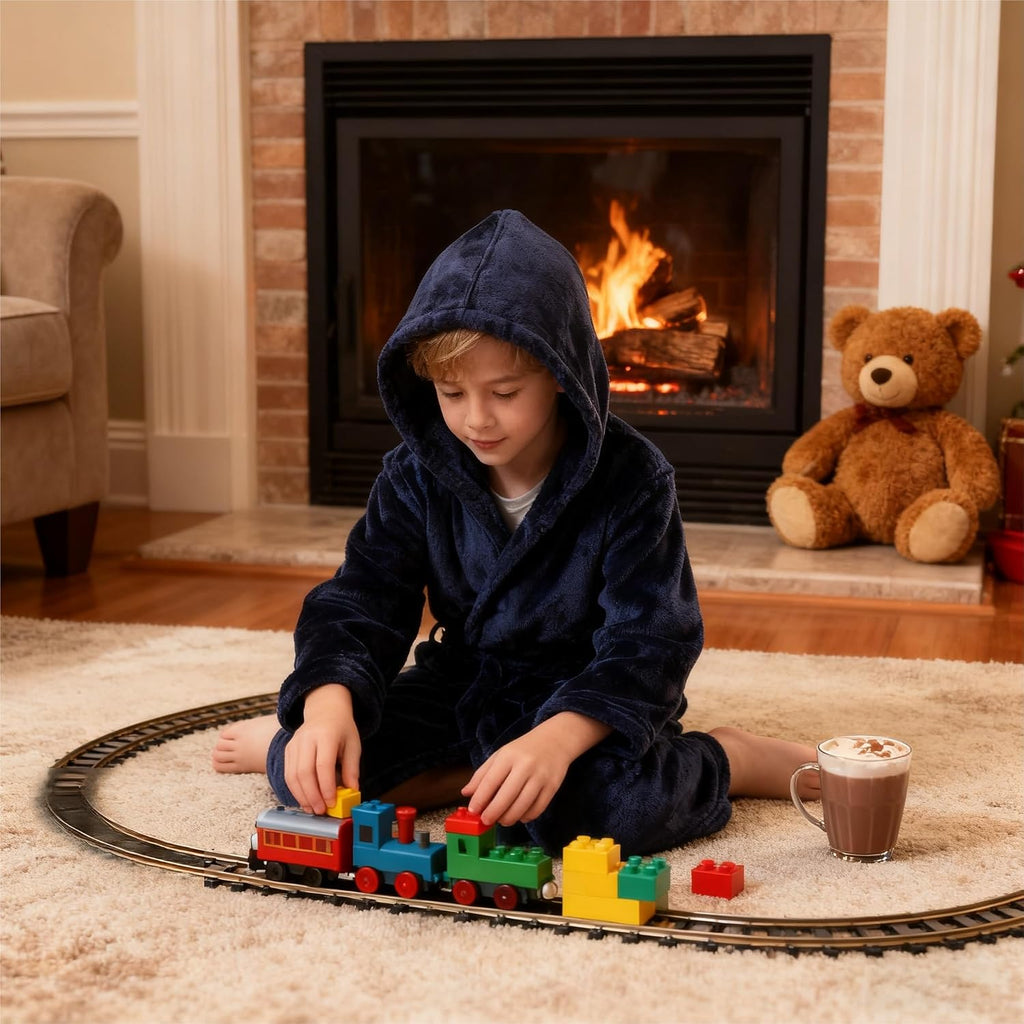 Boys Fleece Robe, Hooded Soft Fuzzy Bathrobe for Kids