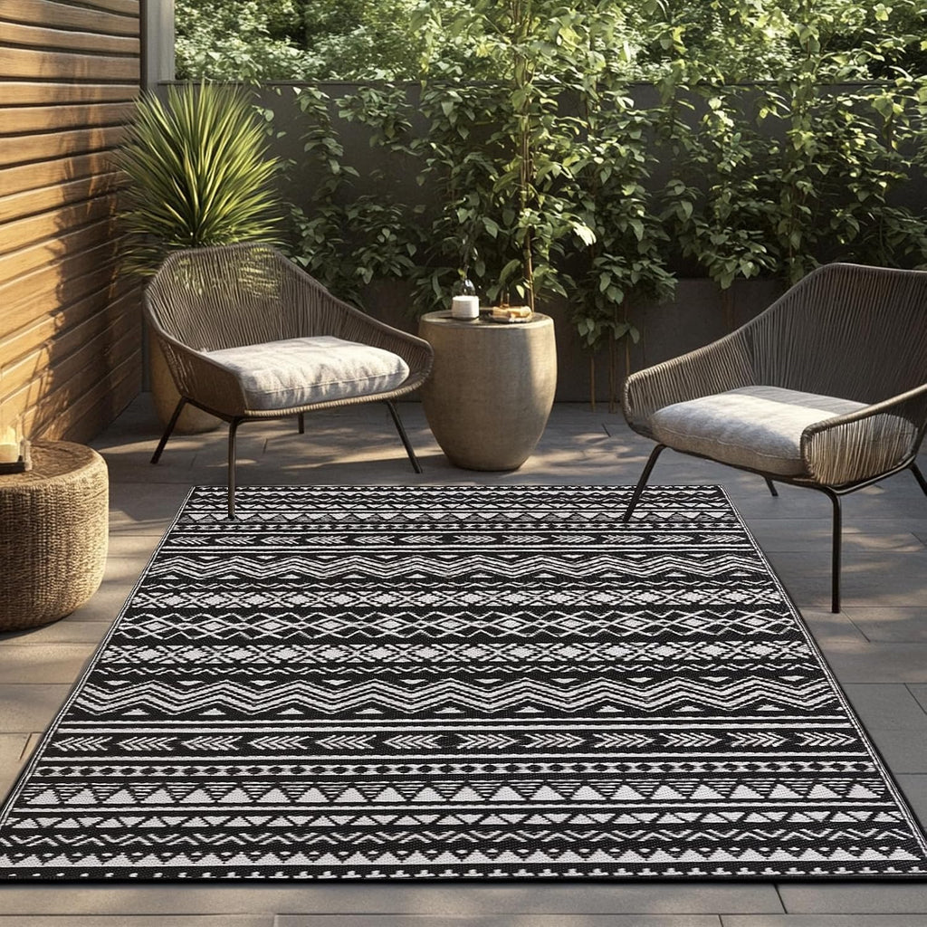 Black and White Vertical Stripe Outdoor Rug Waterproof Mat
