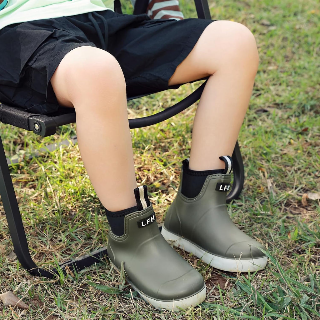 Boys Girls Rain Boots Kids Deck Boots with Anti-Slip Traction