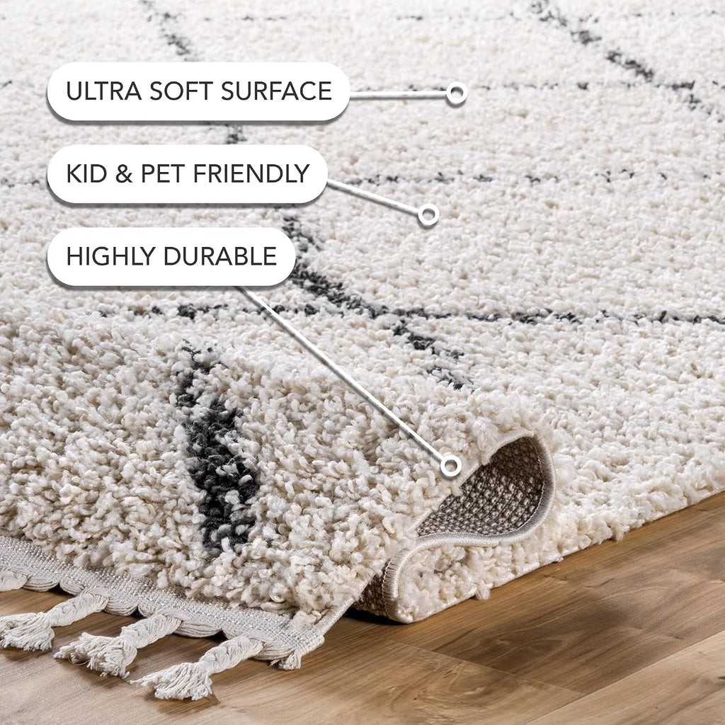 Jessie Off White Trellis Power Loomed Area Rug