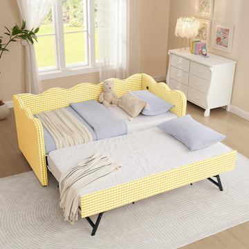 Twin Size Gingham Upholstered Daybed with Pop-Up Trundle, USB, Yellow