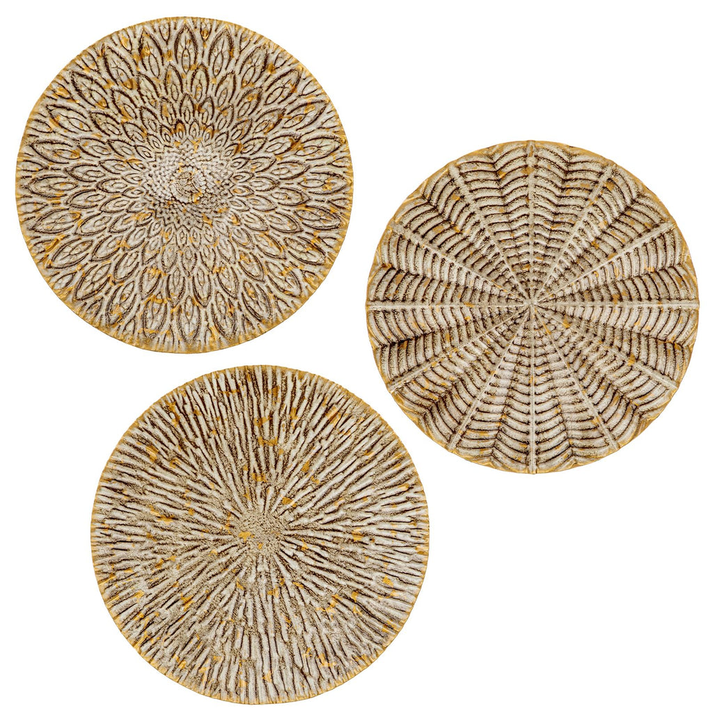 Set of 3 Rustic Floral Round Metal Wall Art - Intricate 3D Design with Sturdy Hooks, Gold and Beige Decorative Plates