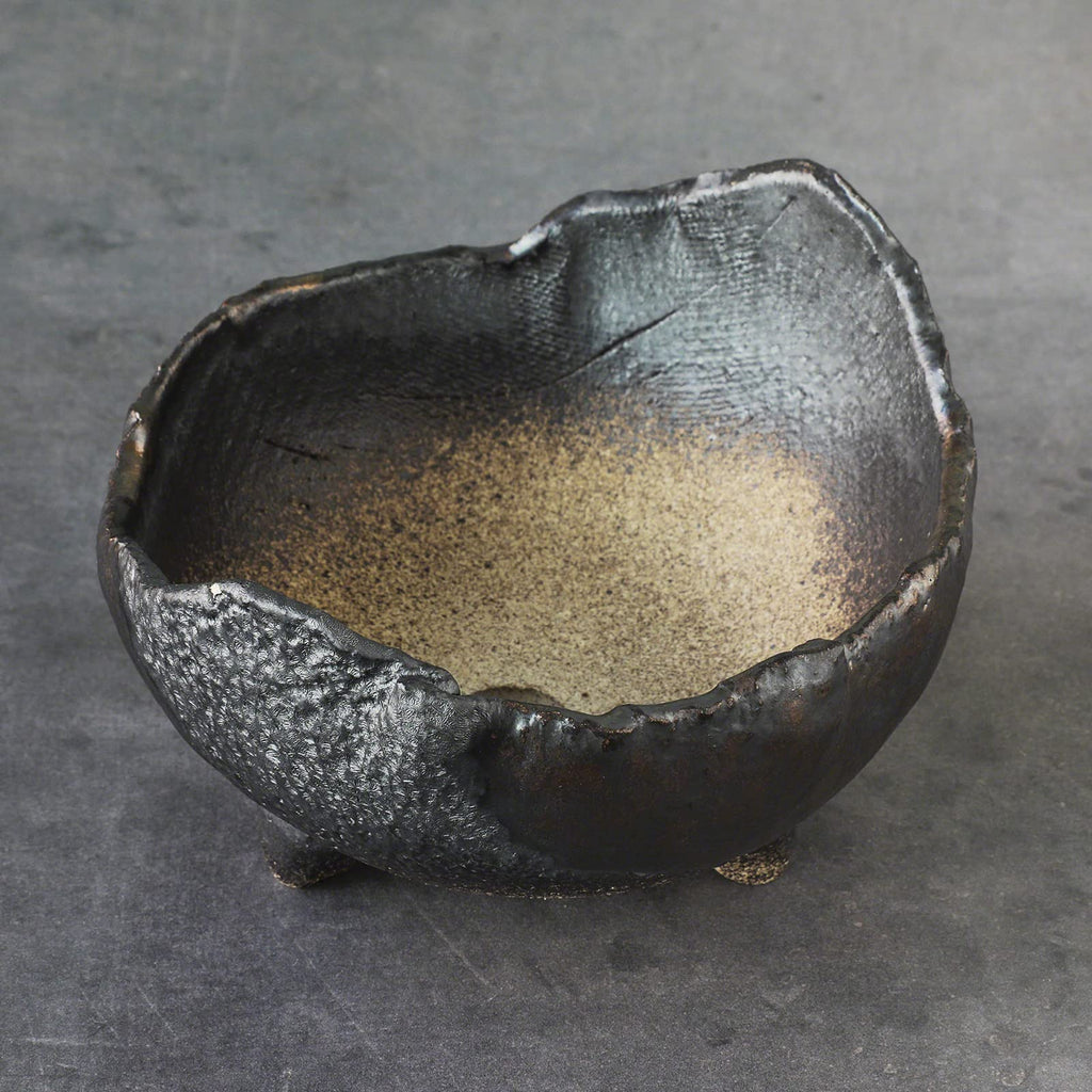 Banko Crescent Bonsai Pot 4.7in, Handmade, Black and Gold